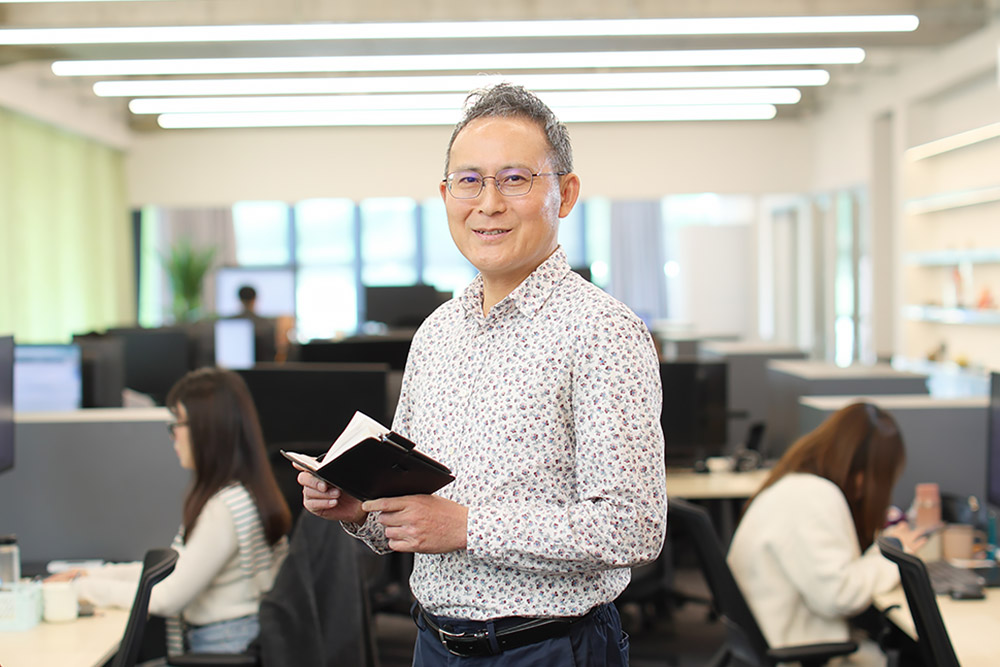 T.O ／ 西日本カスタマー部　課長